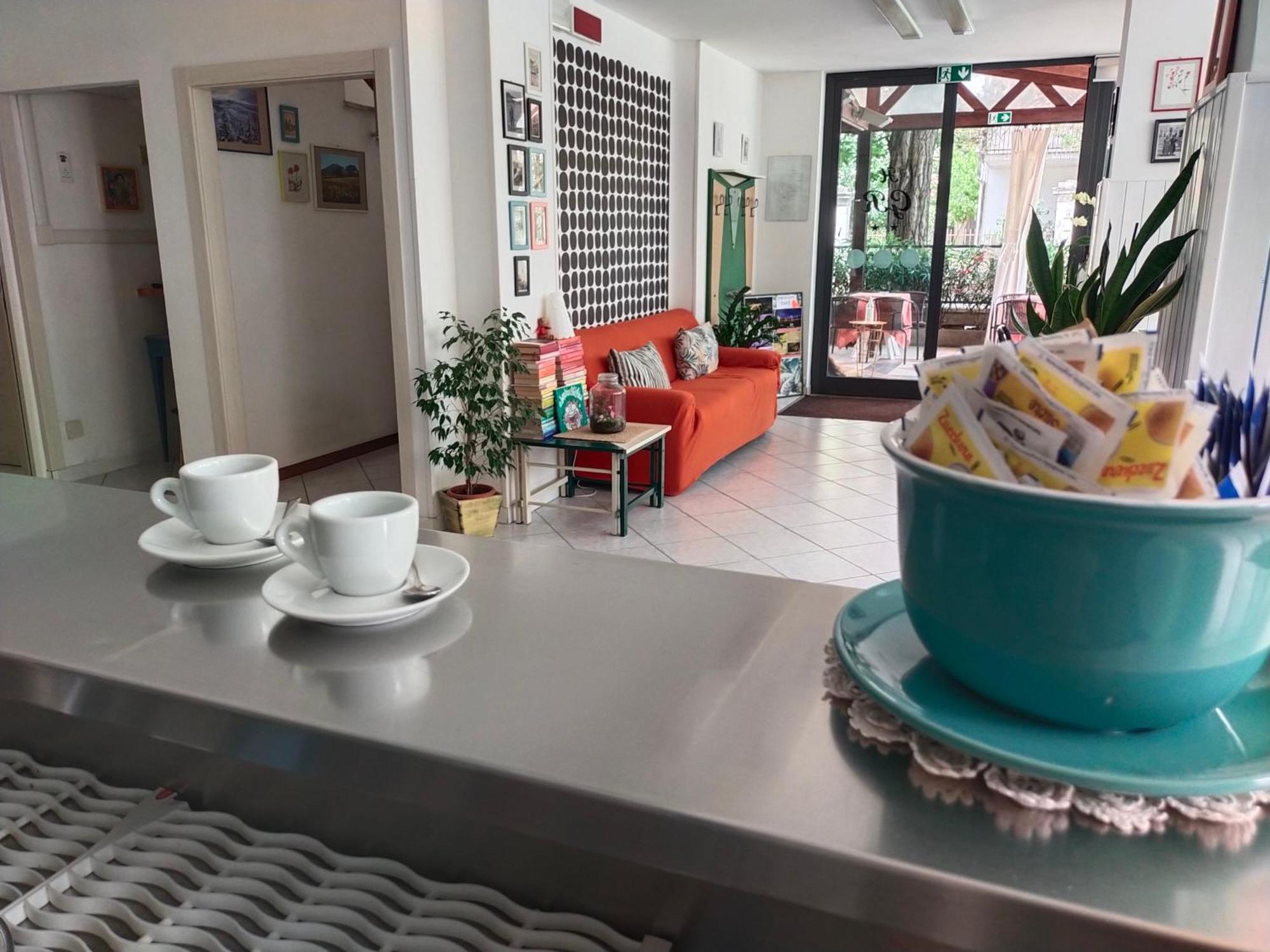 Hotel Goldene Rose Rimini Exterior photo